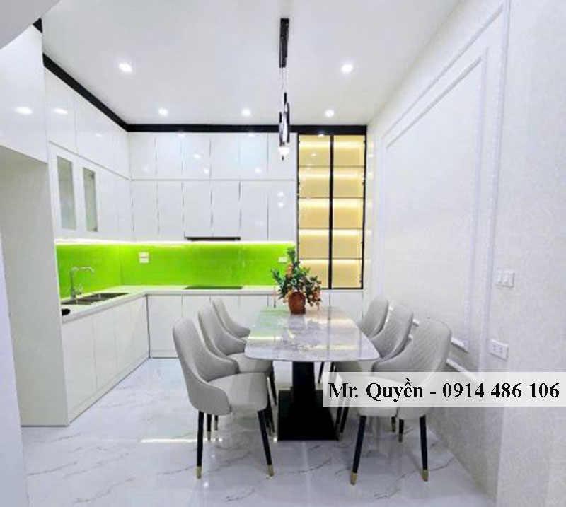 Bán nhà 4 tầng Kim Giang, 2 thoáng, DT 42m2, MT 4m, giá 12 tỷ