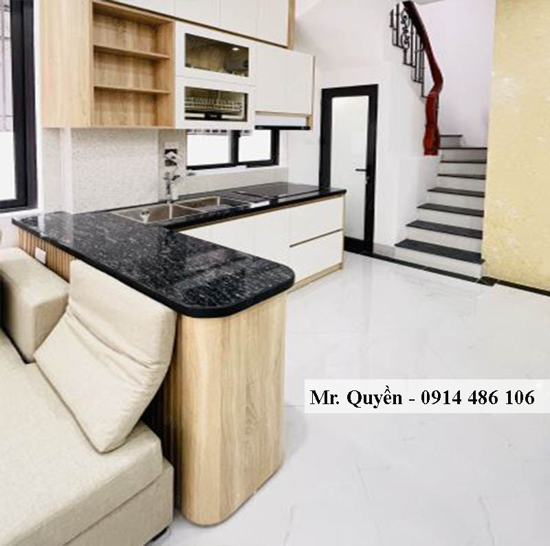 Bán nhà Lĩnh Nam, 6 tầng thang máy, DT 37m2, giá 8.5 tỷ