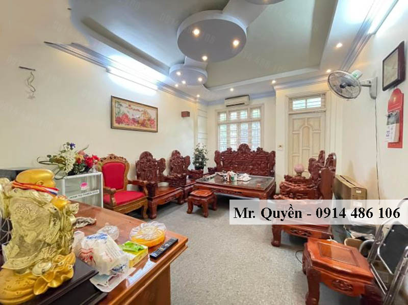 Bán nhà mặt phố Đại Từ, DT 50m2, MT 4m, 4 tầng, giá 15 tỷ