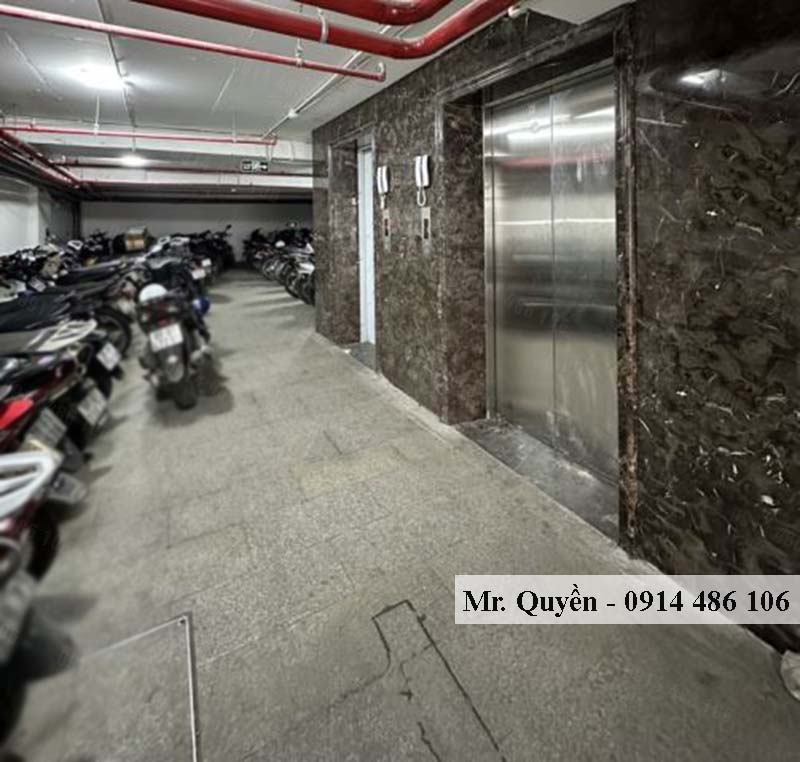 Bán nhà mặt phố Vĩnh Hưng, DT 250m2, 9 tầng thang máy, giá 87 tỷ