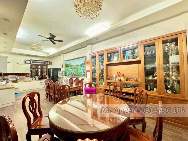 Bán biệt thự KĐT Đại Kim, DT 116m2, 5 tầng, MT 10m, giá 39 tỷ