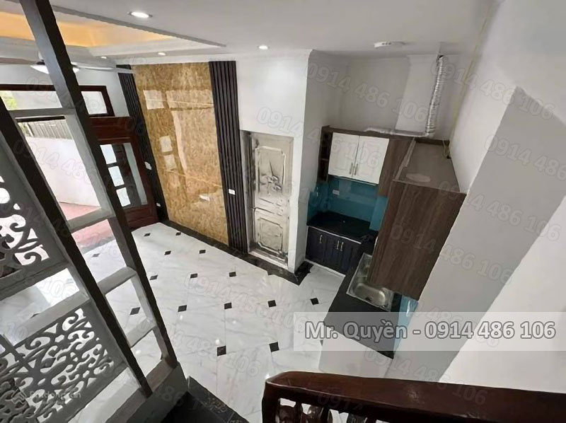 Bán nhà Lĩnh Nam 33m2, 5 tầng, ô tô đỗ cửa, sổ đỏ chính chủ