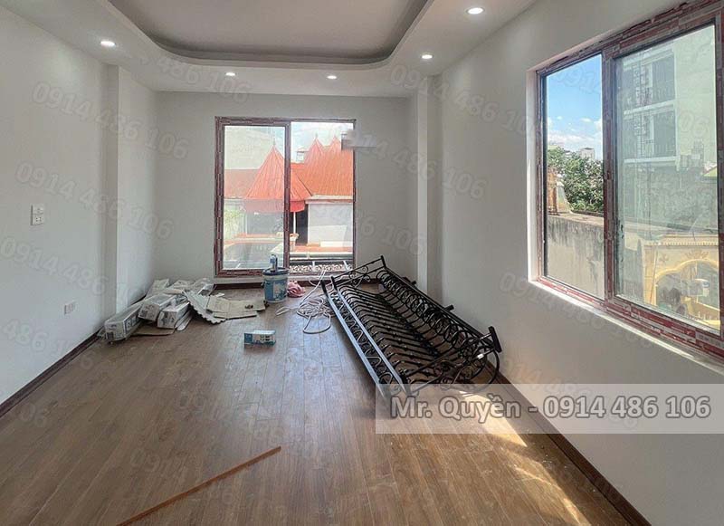 Bán nhà lô góc Định Công, DT 37m2, 5 tầng xây mới, giá 10 tỷ