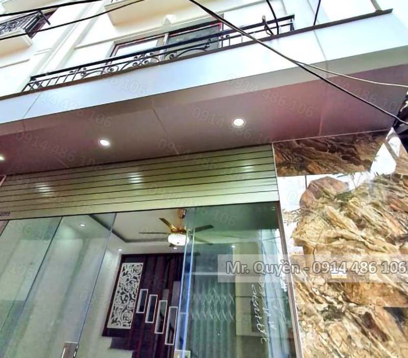 Bán nhà phố Dương Văn Bé, DT 30m2, 5 tầng, giá 6.5 tỷ