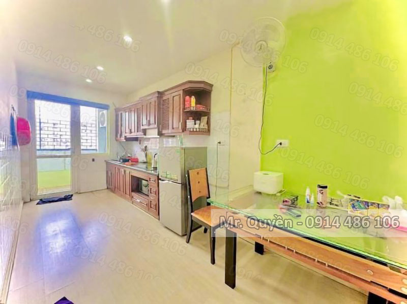 Bán chung cư thấp tầng Linh Đàm, DT 104m2, 3PN sáng thoáng