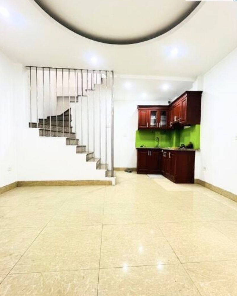 Bán nhà Trương Định 48m², MT 6m, 5 tầng – gần BX Giáp Bát – 6.9 tỷ
