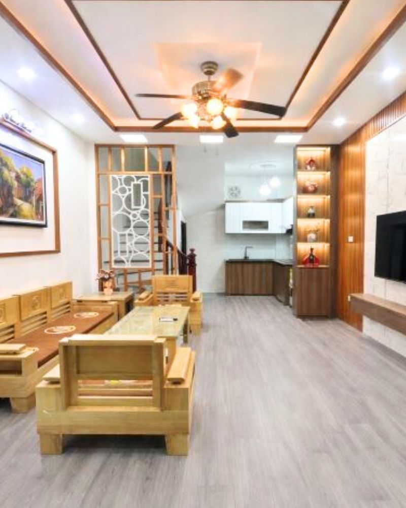 Bán nhà Lĩnh Nam 32m², 3PN, thoáng sáng, full nội thất, 5.7 tỷ