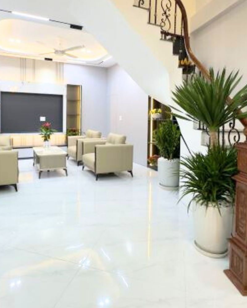 Bán Nhà Minh Khai 50m² MT 9.8m – 4 Tầng Mới – Full Nội Thất – Giá 9 Tỷ